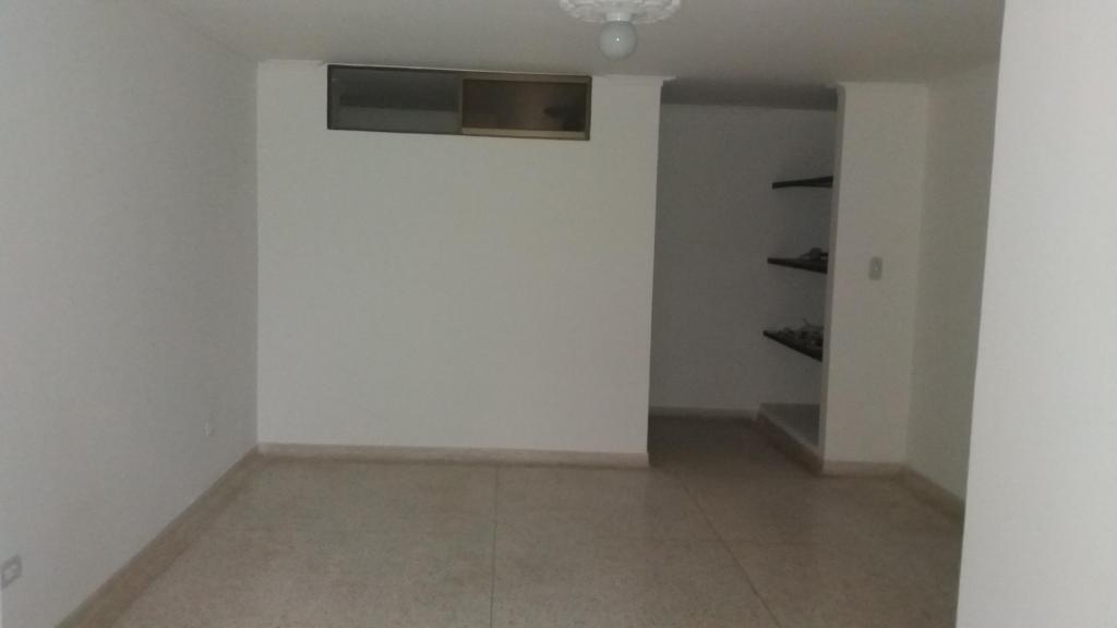 vendo amplio apartamento