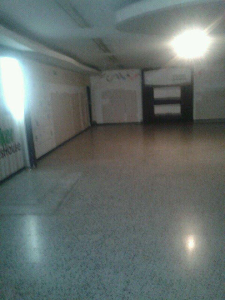 ARRIENDO LOCAL COMERCIAL 305M2