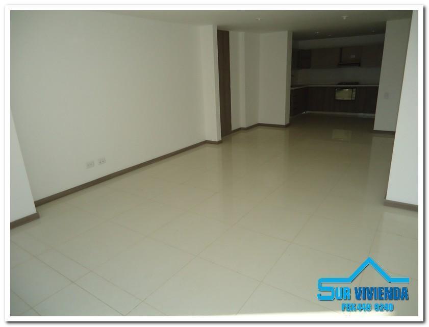 SE ARRIENDA APARTAMENTO EN