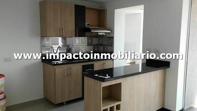 SE ARRIENDA APARTAMENTO EN LOS COLORES . 10333 sdf