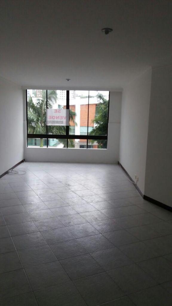Vendo Apartamento Pinares Area 110 Mts Ascensor Garaje