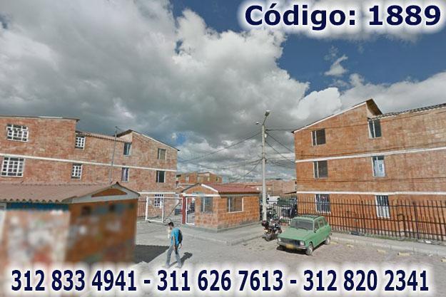 CÓDIGO 1889 Casa en unidad cerrada en  cerca del cc Mercurio