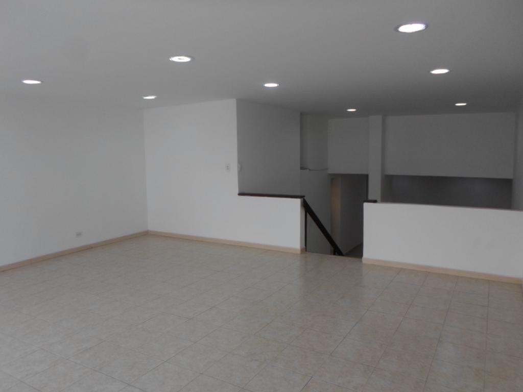 ARRIENDO DE LOCALES EN CENTRO BOGOTA 905258