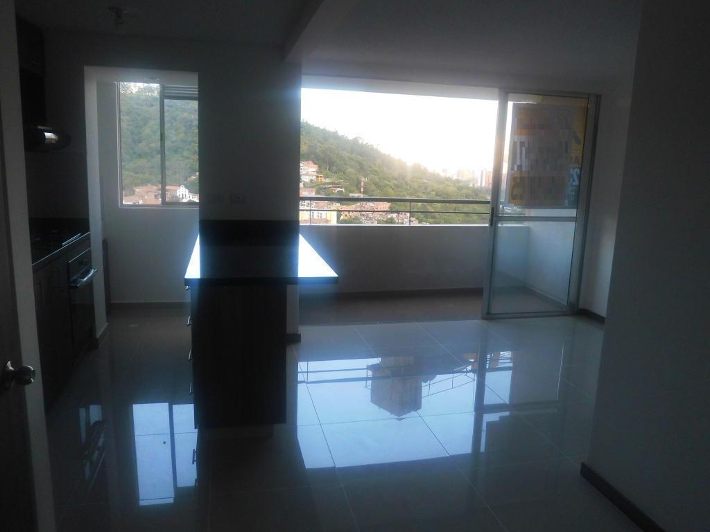 EN ALQUILER APARTAMENTO EN LOS COLORES. 10553 SD