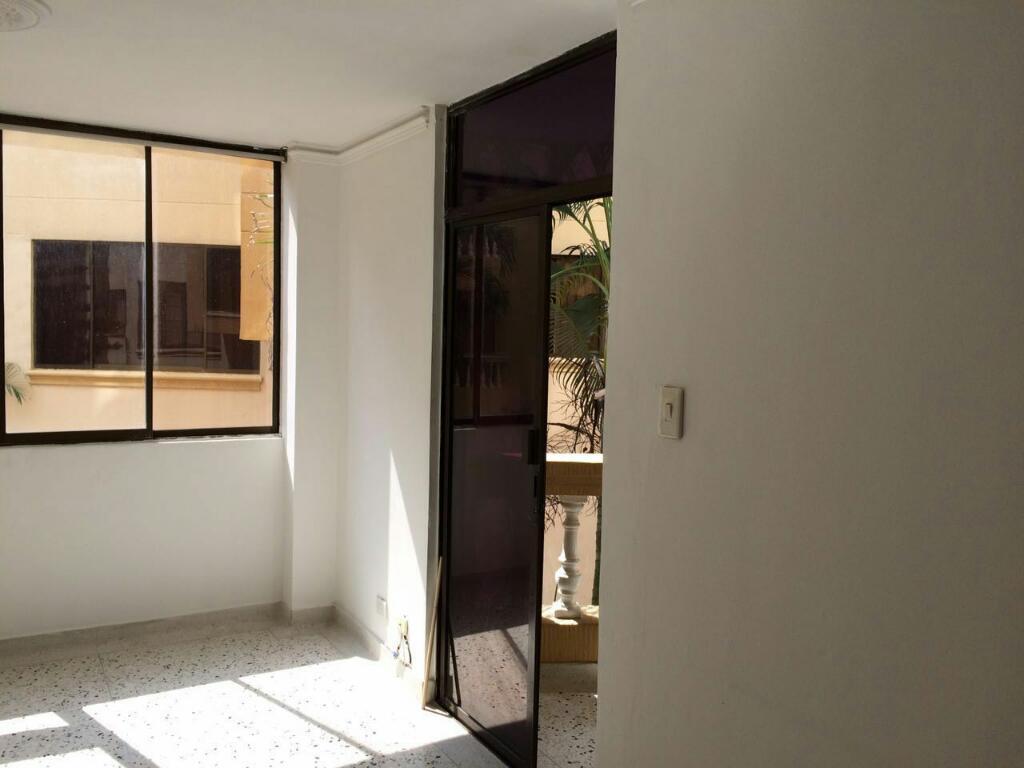 HERMOSO APARTAMENTO SECTOR RIOMAR