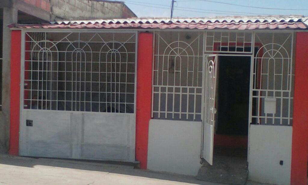 SE VENDE CASA ECONOMICA