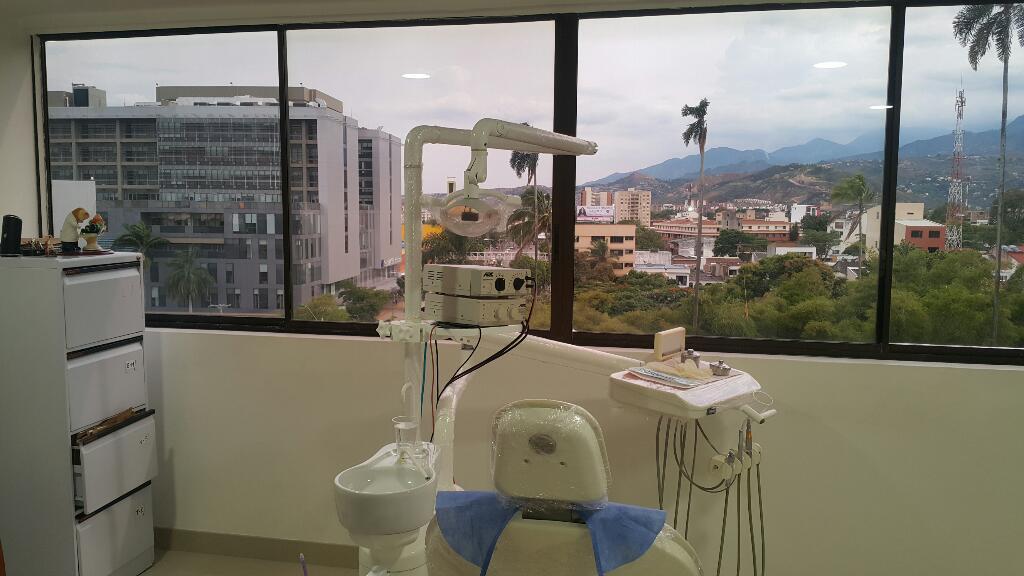 A puerta cerrada, consultorio Odontológico 29 mt2