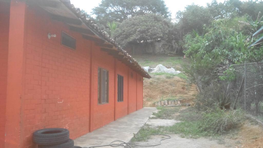 Vendo casa en la Buitrera