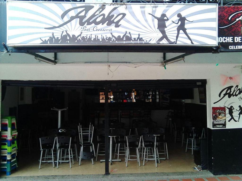 VENDO BAR ALOHA