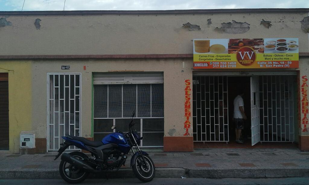 Se vende casa dividida en tres locales comerciales