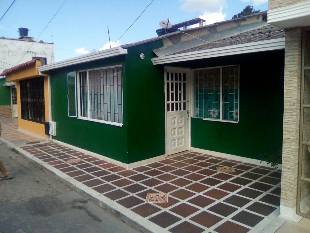 vendo excelente casa para transformar si desea