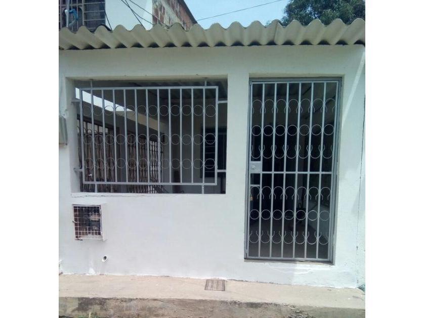 ARRIENDO CASA EN COMUNEROS ATALAYA CUCUTA