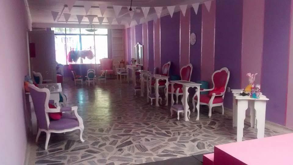 Vendo spa infantil y salón de belleza