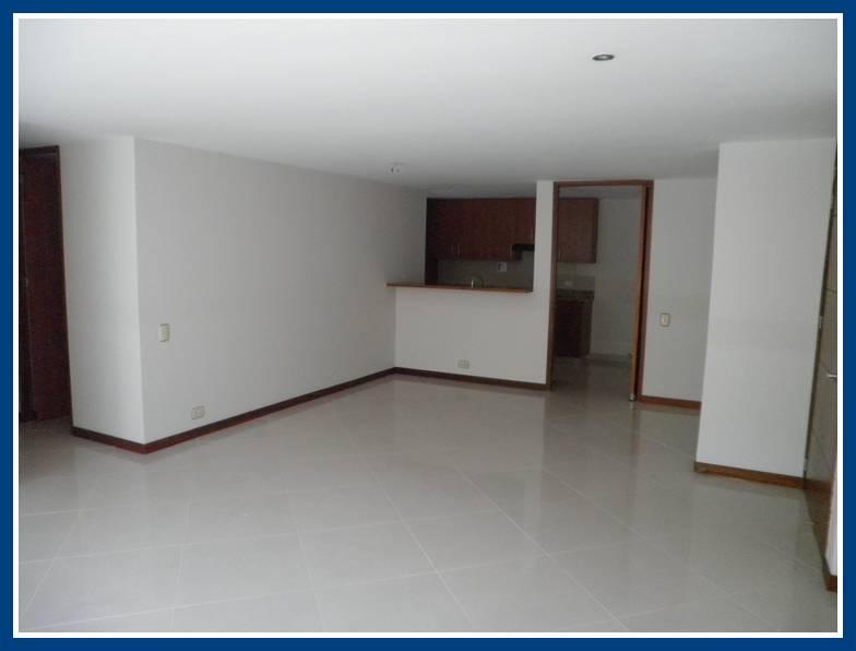 Loma Benedictinos Excelente Apartamento en Arriendo