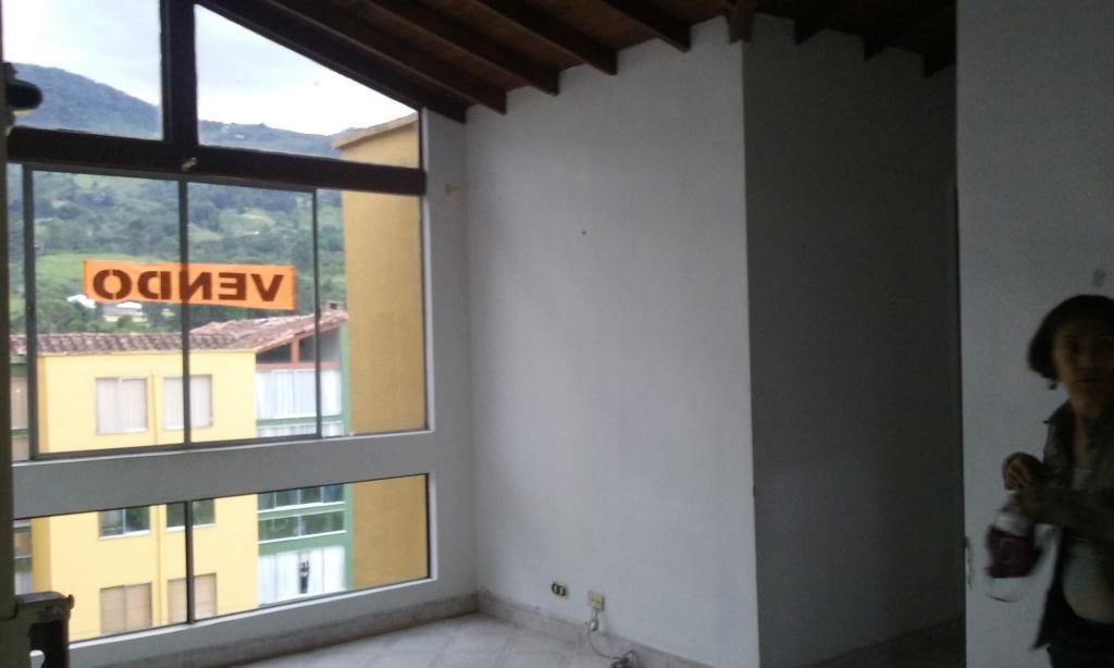 VENDO APARTAMENTO A BUEN PRECIO