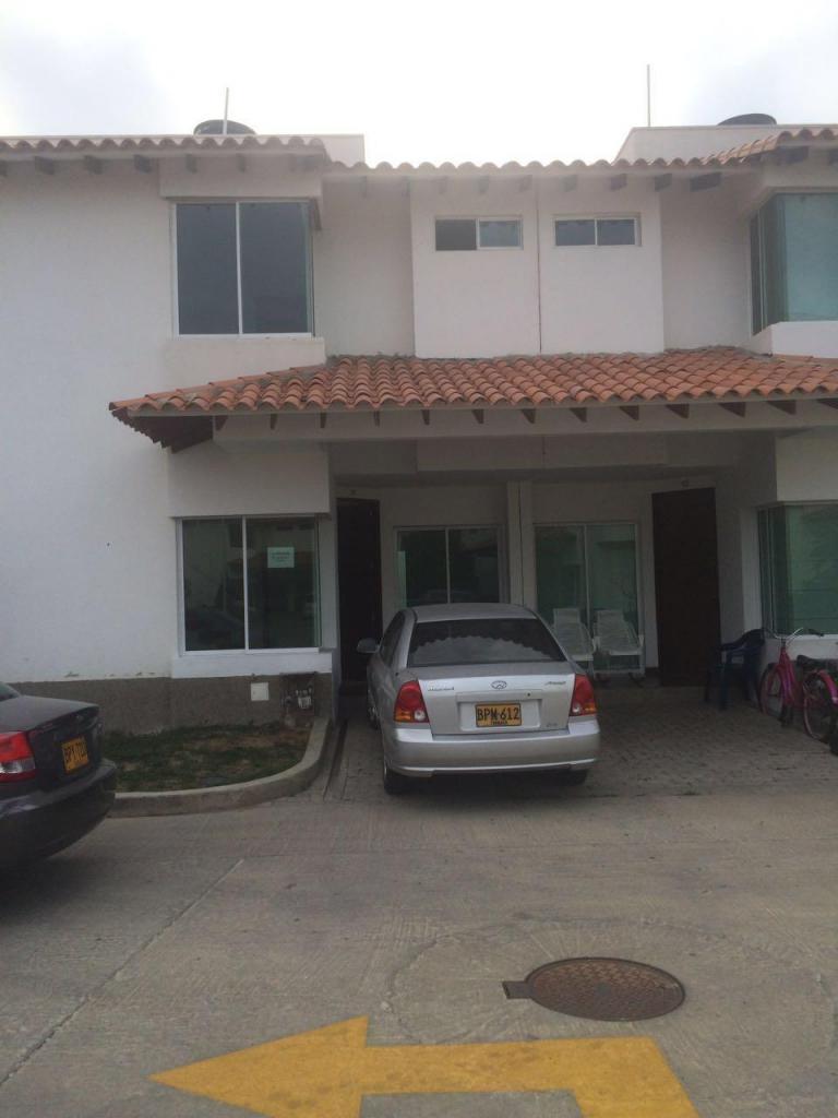 Arriendo Casa en