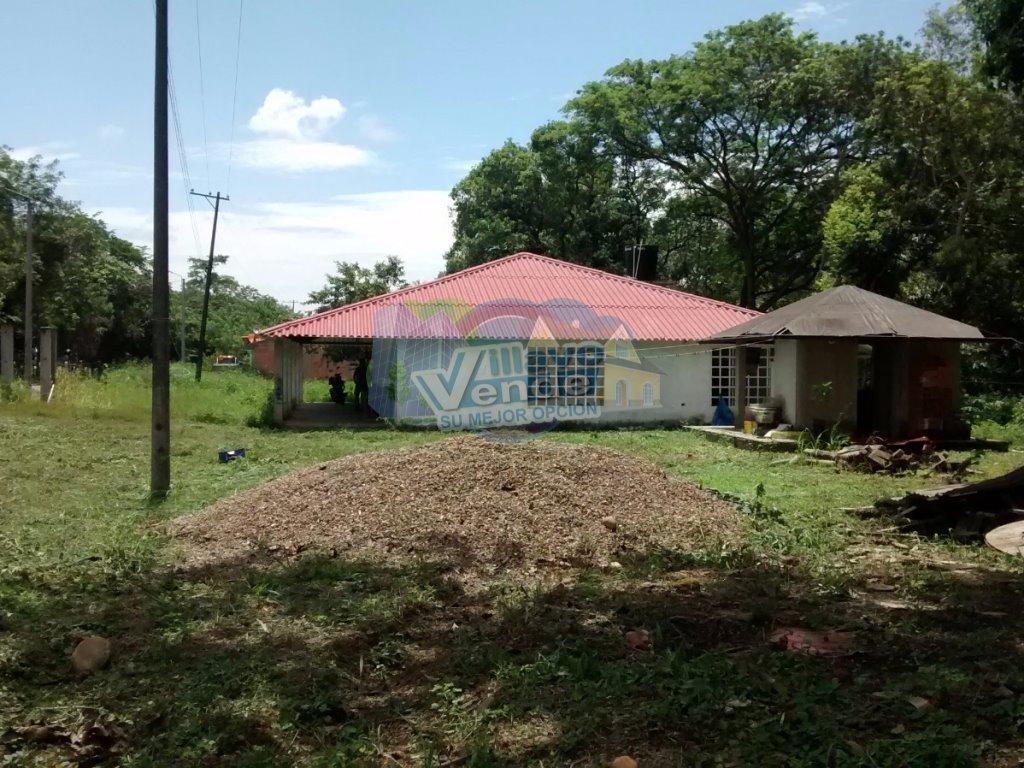 LINDA CASA CAMPESTRE EN BUEN SECTOR, CON ESCRITURAS