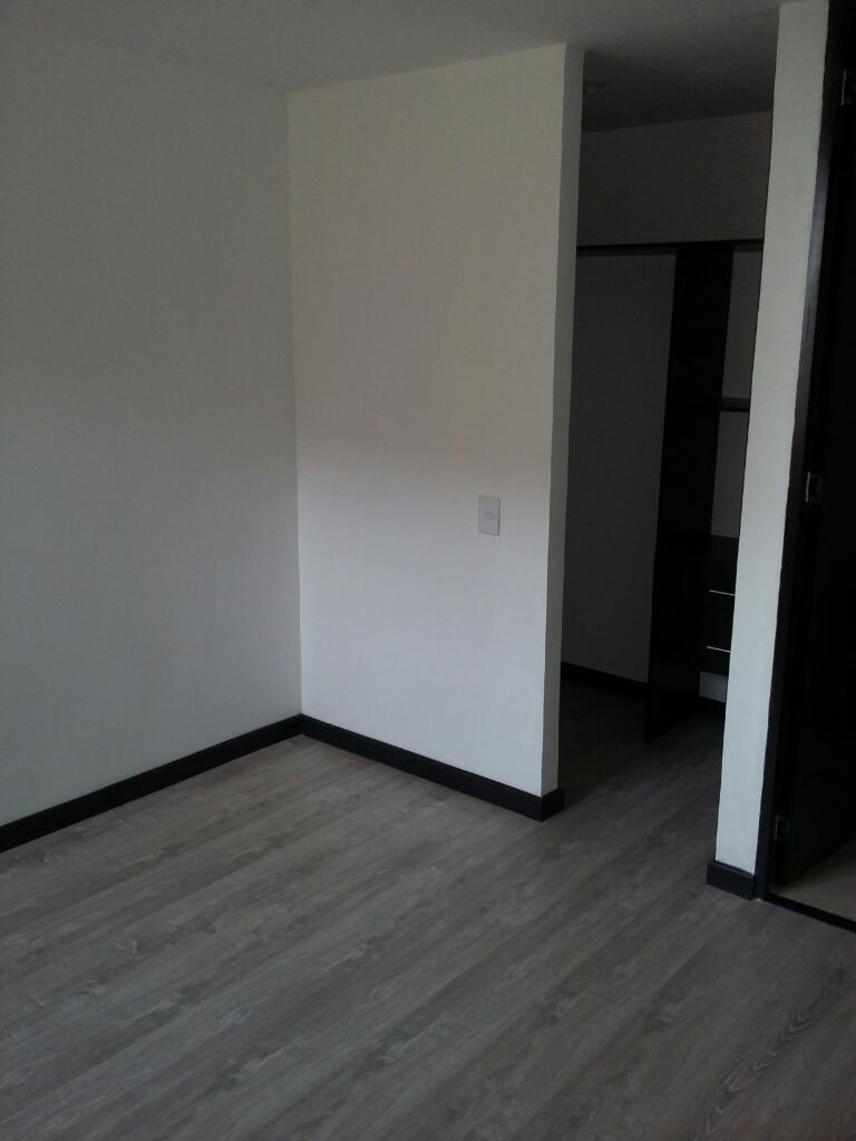 Apartamento de tres habitaciones