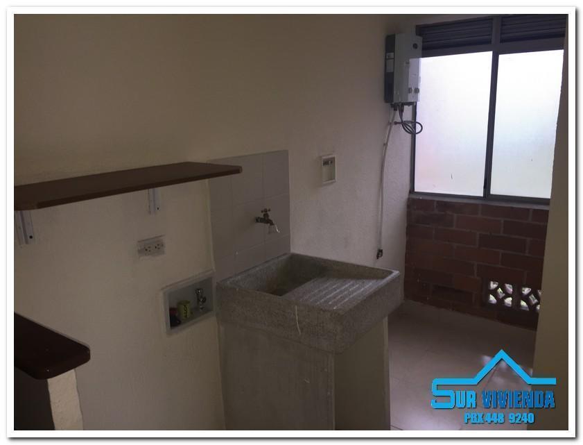 SE ARRIENDA APARTAMENTO EN