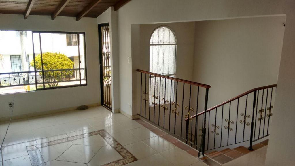 VENDO HERMOSA CASA EN BELEN ALIADAS SUPER BIEN UBICADA