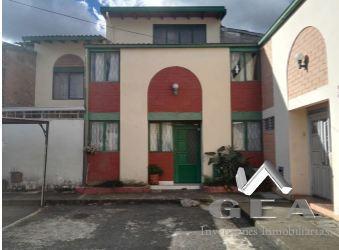 SE VENDE HERMOSA CASA AIDA LUCIA