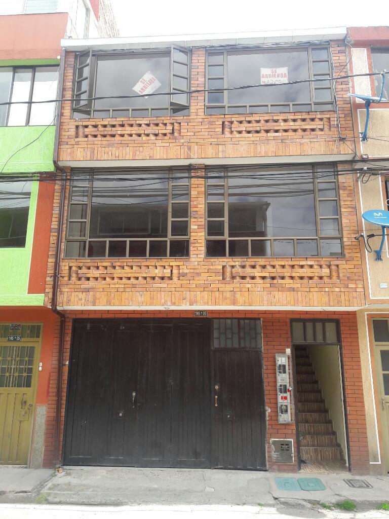 Se Vende Casa Edificio con 3 Apartamentos Y 1 Local