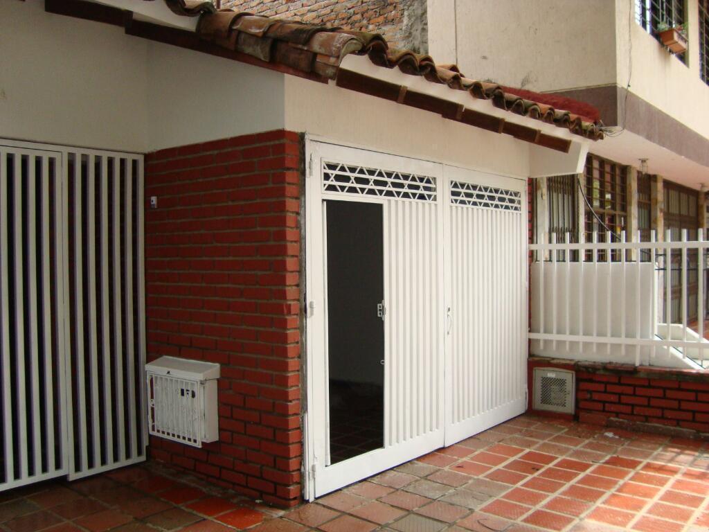 Casa en Sitio Residencial, Amplia