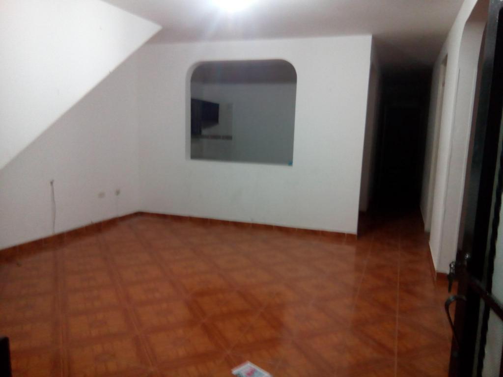 Arriendo casa b/ praderas de santa rita 3 etp