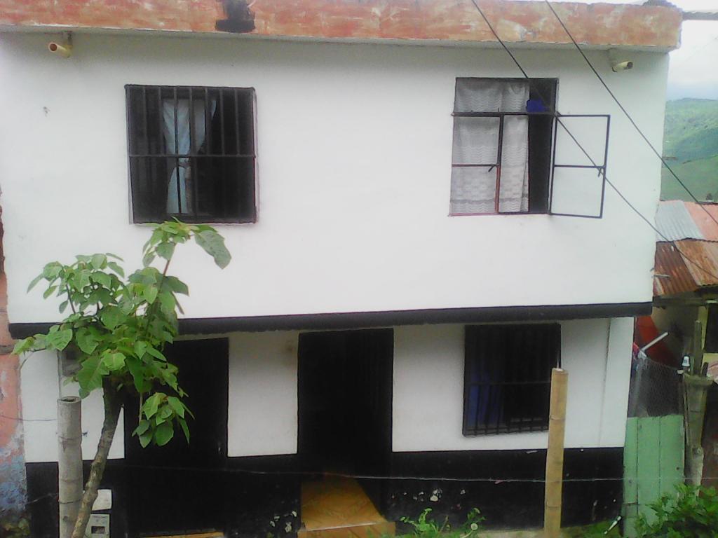 VENDO CASA EN