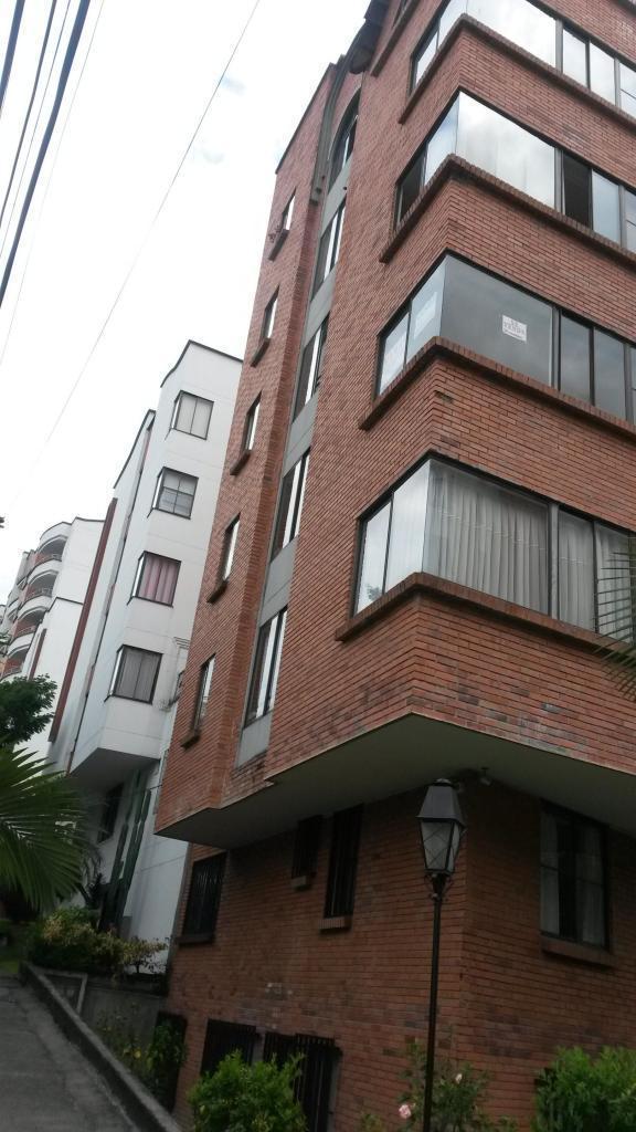 Vendo Apartamento Pinares Area 140 Mts