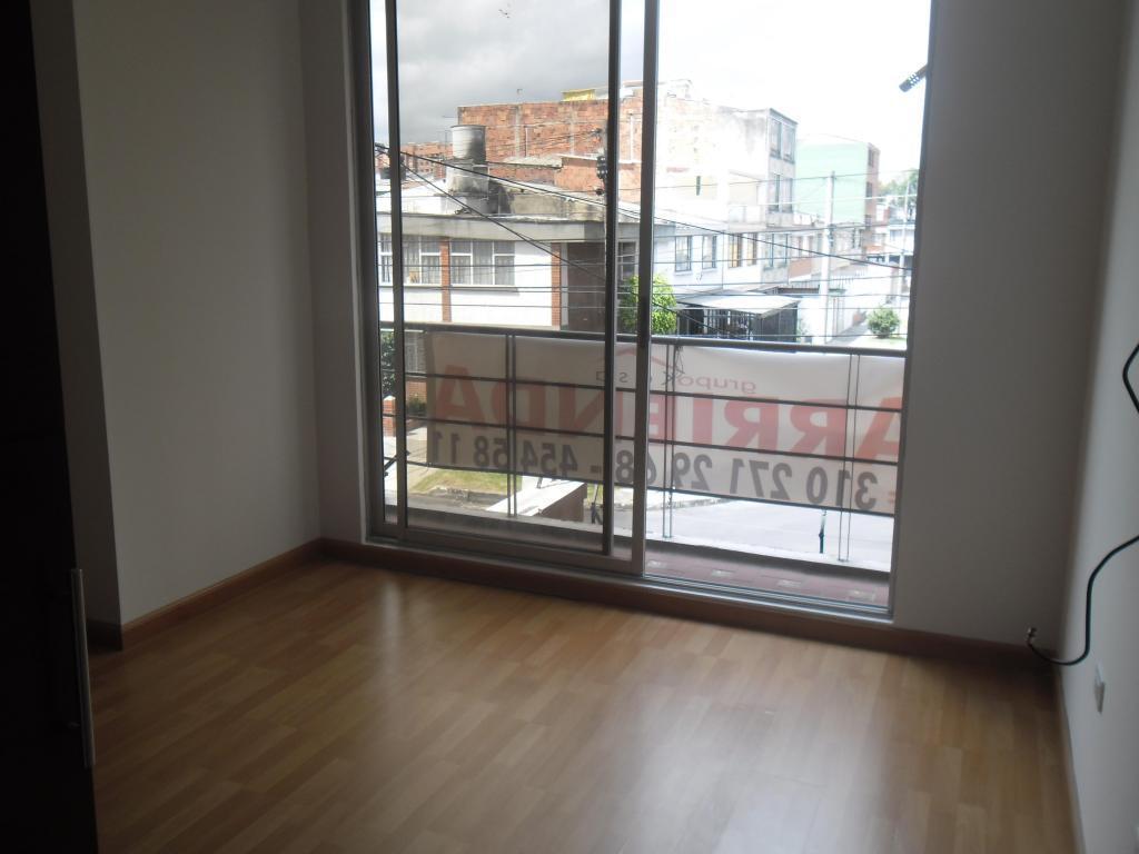 HERMOSO APARTAMENTO EN EL BARRIO J.J VARGAS