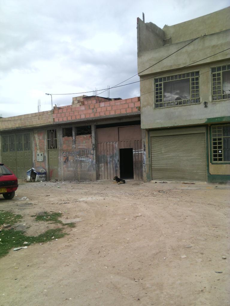 Se Vende. Esta Bodega en Bosa