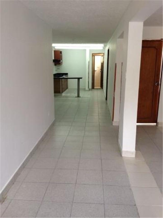 ARRIENDO CASA DE 300 MTS COMO BODEGA EN EL BARRIO PORVENIR. EXCELENTE PRECIO