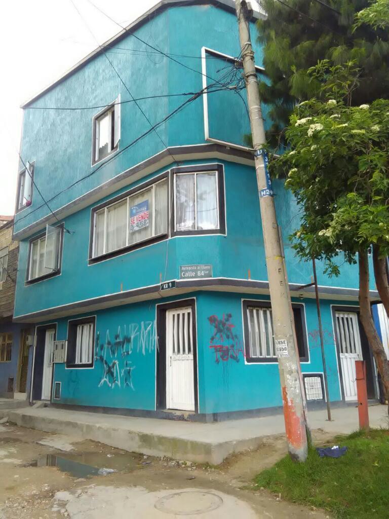 Se Vende Casa Esquinera por Toda La Via Al Llano Valor Negociable