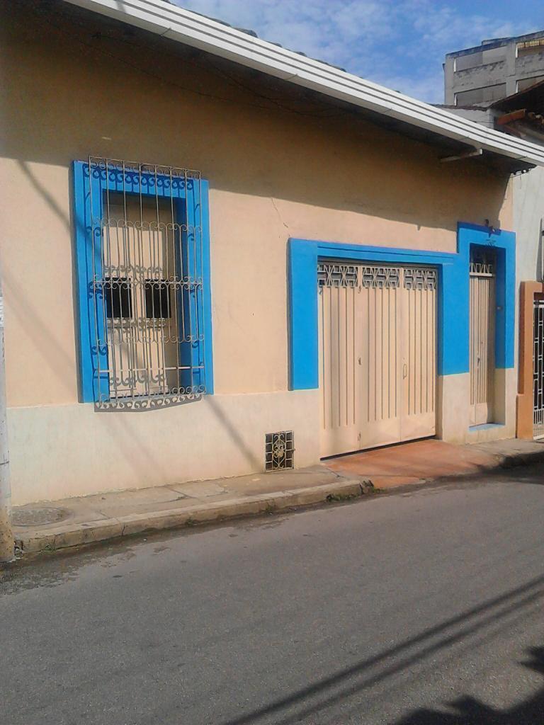 Casa Barrio Bolivar Centro