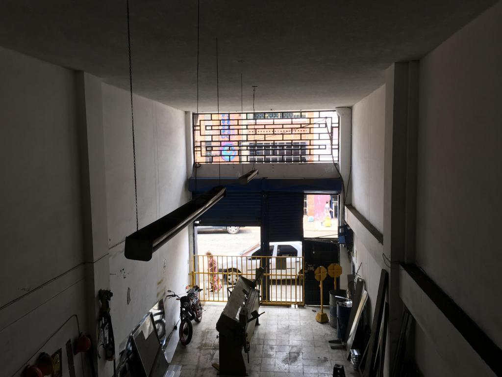 2 BODEGAS EN ZONA INDUSTRIAL BARRIO OBRERO 560M2