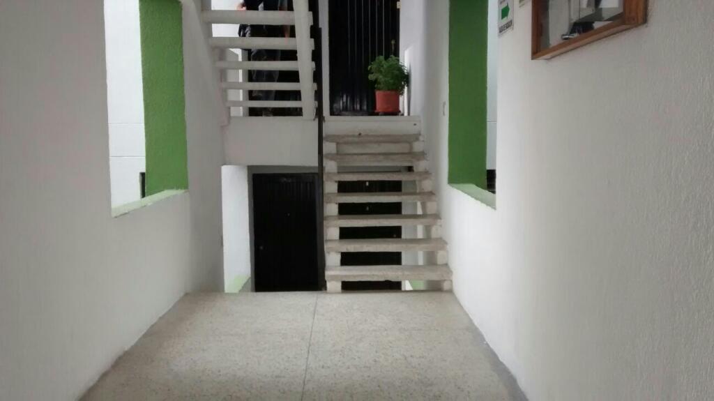 se vende o se permuta apartamento por casa por la carola o por ahi cerca