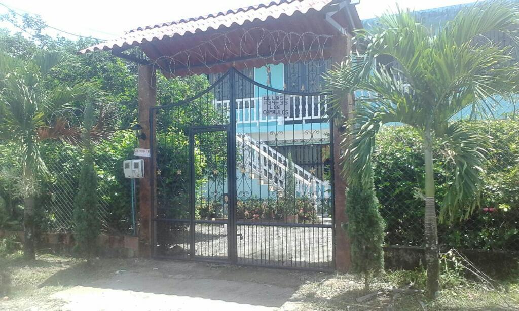 Una Casa Quinta con Salon de Eventos