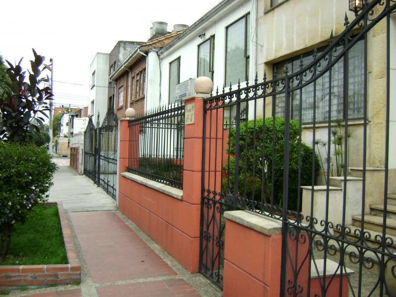 Cod. VBMIL2249 Casa En Venta En Bogota San Luis
