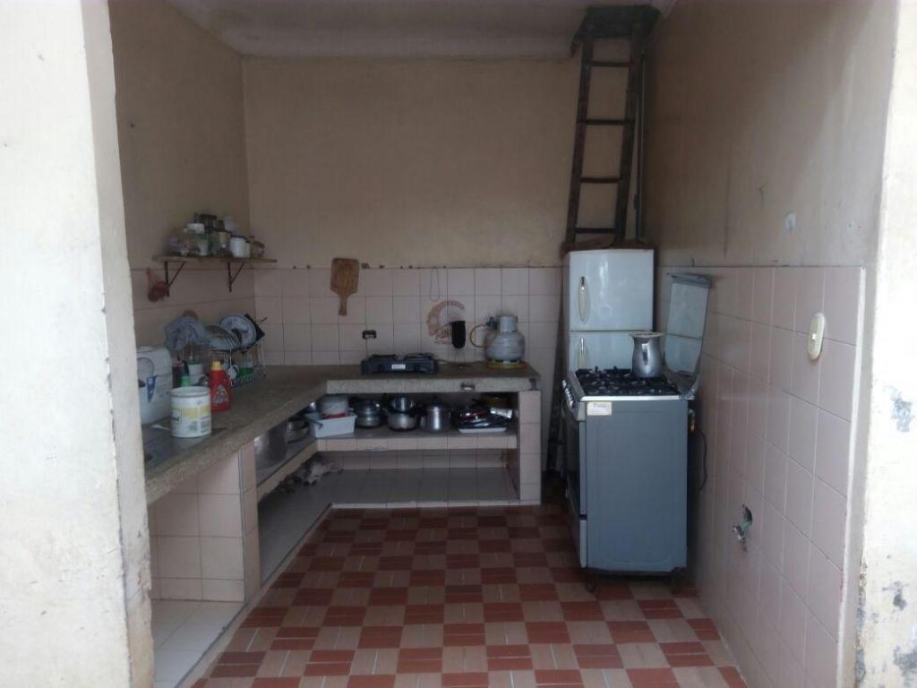 VENDO CASA LOTE EN LA VIEJA FLORESTA