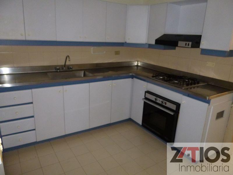 Arriendo Apartamento En Almeria 1.500.00