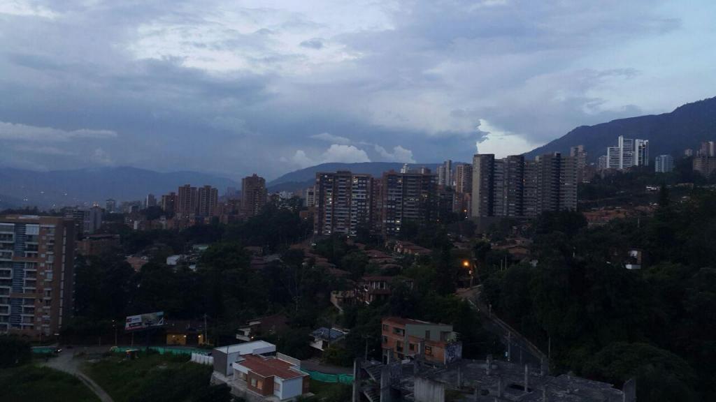 HERMOSO APARTAMENTO EN LA FRONTERA POR LA ABADIA