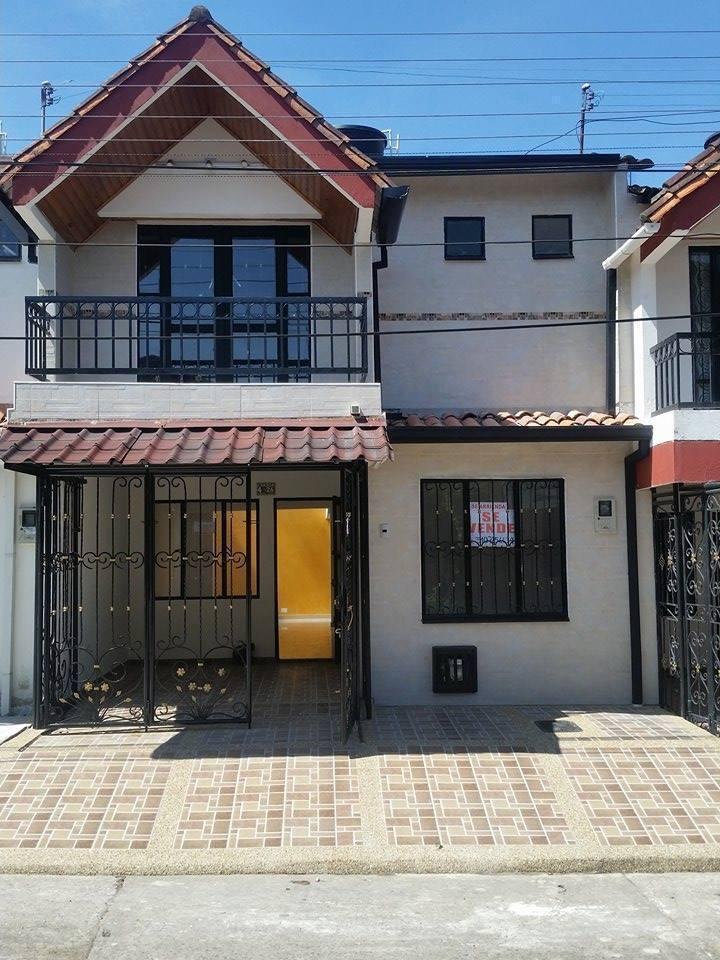 ARRIENDO HERMOSA CASA ALBORADA COLONIAL