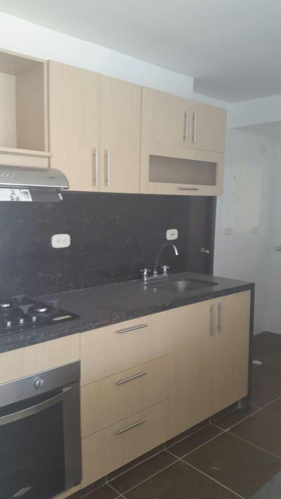 HERMOSO APARTAMENTO PARA ESTRENAR, ALTOS DEL PARQUE