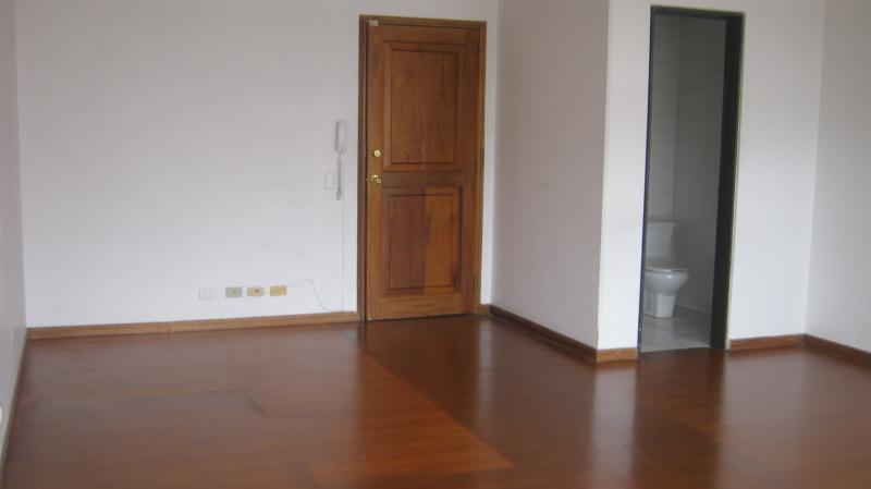 Cod. ABLUI2583 Oficina En Arriendo En Bogota Chico Norte