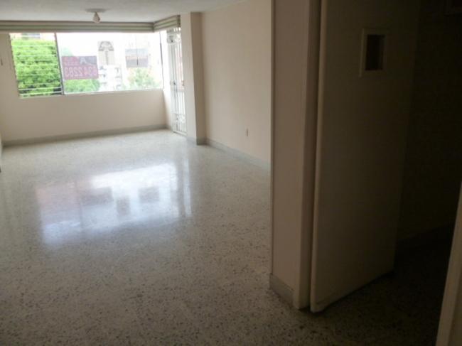 ARRIENDO APARTAMENTO AMPLIO, 114M2 CONSTRUIDOS, EXTERIOR, BARRIO SOTOMAYOR DE