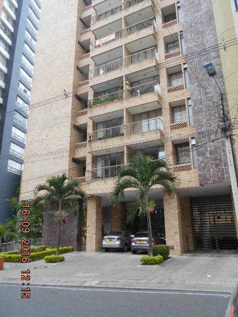 ARRIENDO APARTAMENTO CABECERA