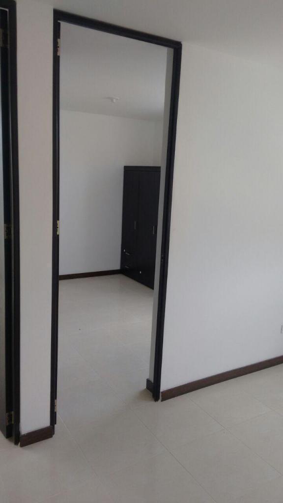 APARTAMENTO EN ARRIENDO