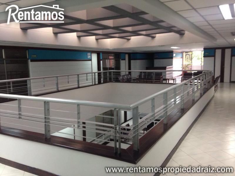 Cod. ARPR3918 Oficina En Arriendo En Medellin Conquistadores