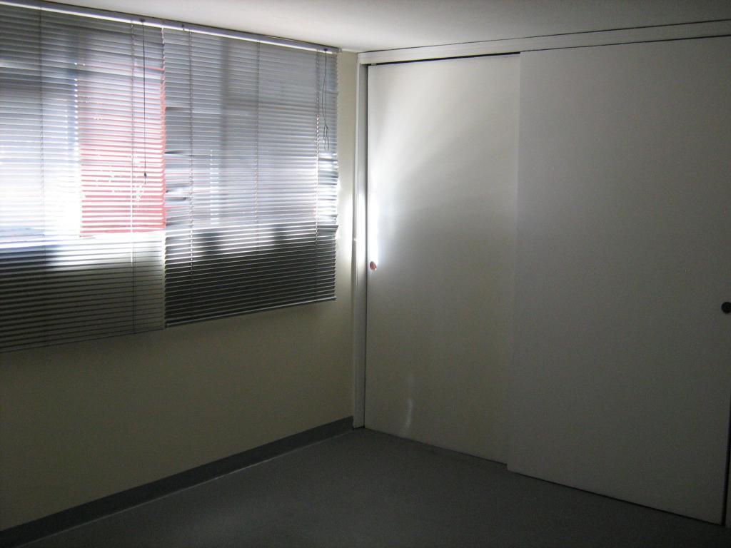 ARRIENDO ESPACIO PARA OFICINA